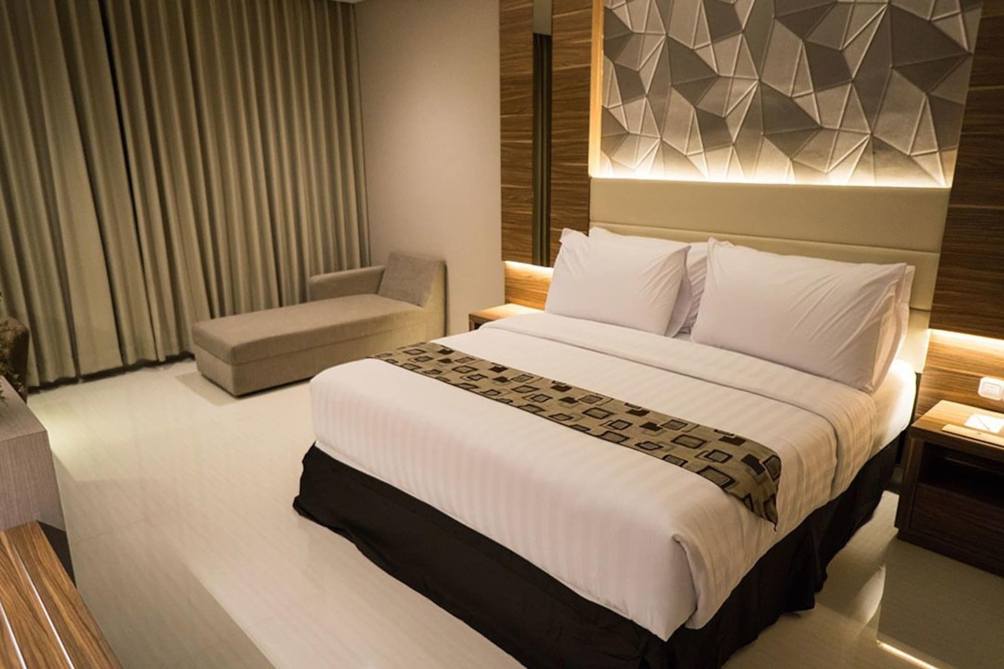 Novena Hotel Bandung Lembang Extérieur photo