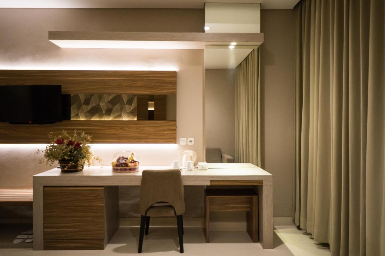 Novena Hotel Bandung Lembang Extérieur photo