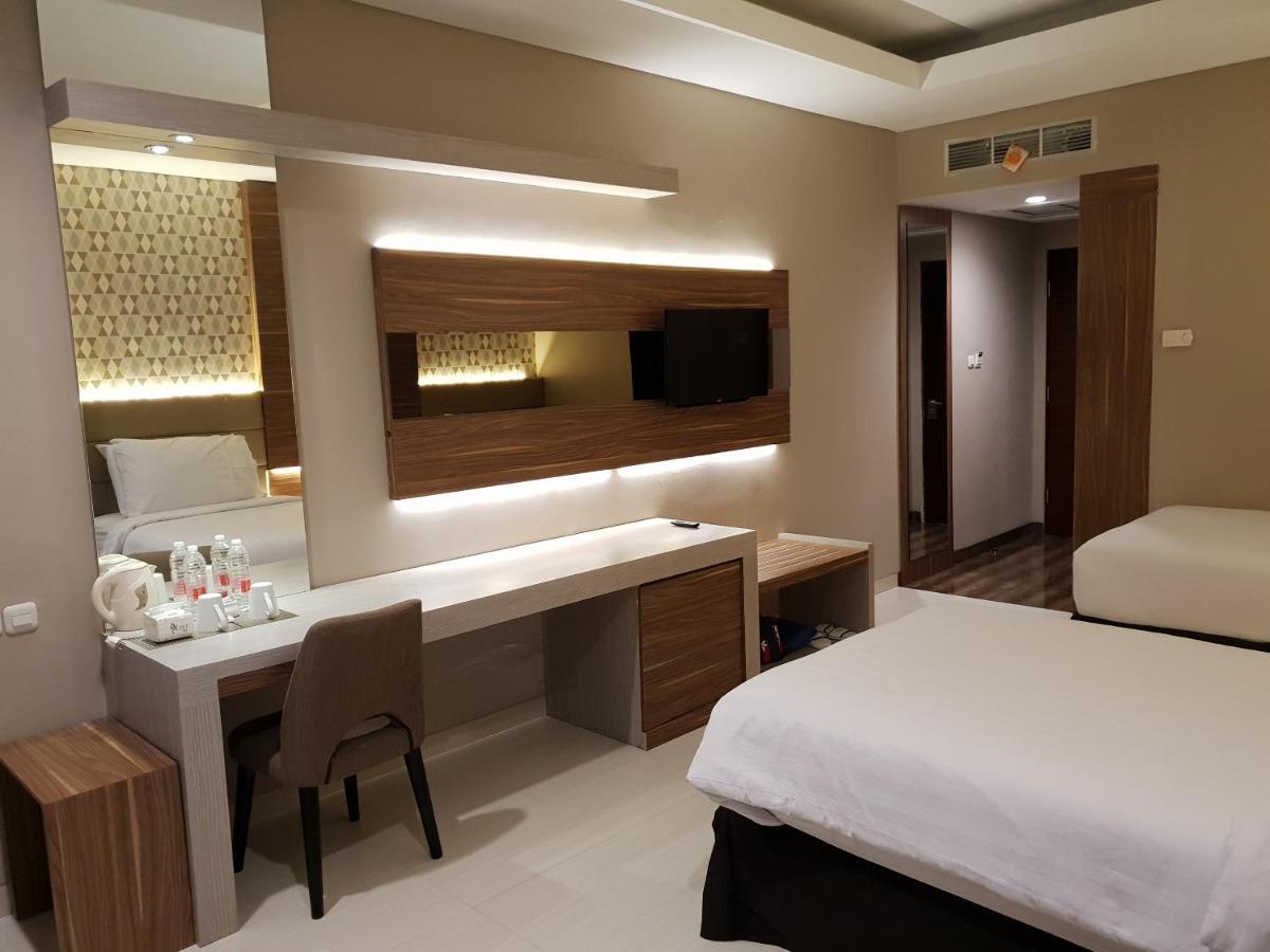Novena Hotel Bandung Lembang Extérieur photo